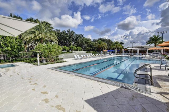 7369 Orangewood Lane 103, Boca Raton, FL 33433