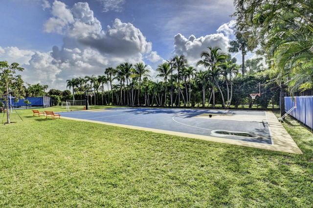 7369 Orangewood Lane 103, Boca Raton, FL 33433
