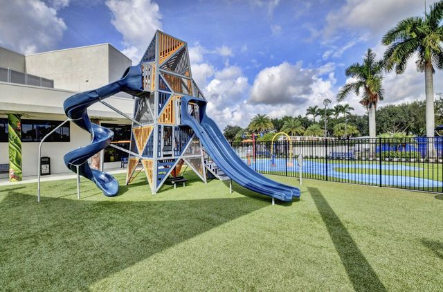 7369 Orangewood Lane 103, Boca Raton, FL 33433