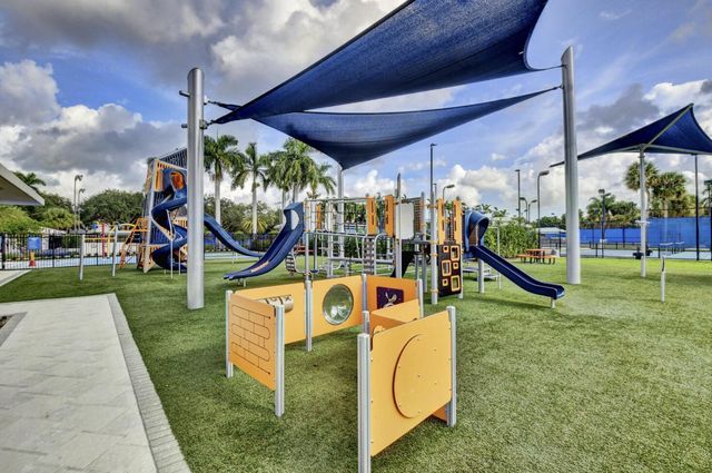 7369 Orangewood Lane 103, Boca Raton, FL 33433