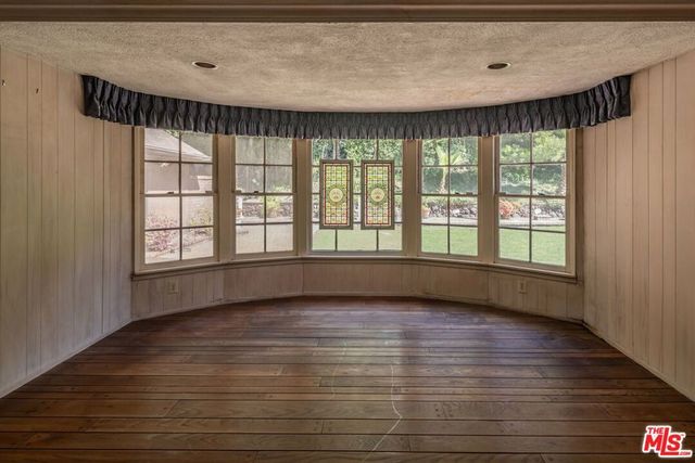 1110 Sutton Way, Beverly Hills, CA 90210