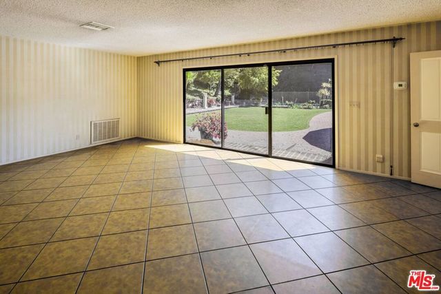 1110 Sutton Way, Beverly Hills, CA 90210