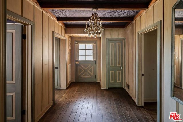 1110 Sutton Way, Beverly Hills, CA 90210