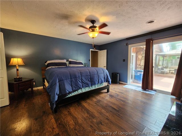 6804 Timbercroft Lane, Fayetteville, NC 28314