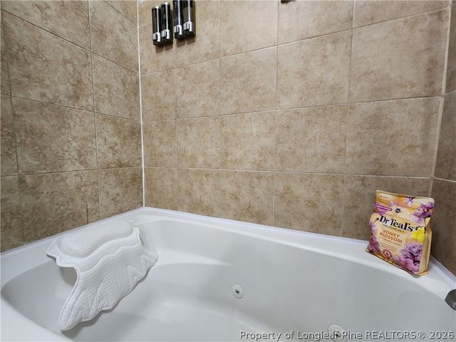 6804 Timbercroft Lane, Fayetteville, NC 28314