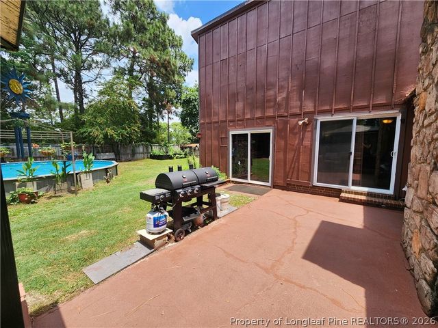 6804 Timbercroft Lane, Fayetteville, NC 28314