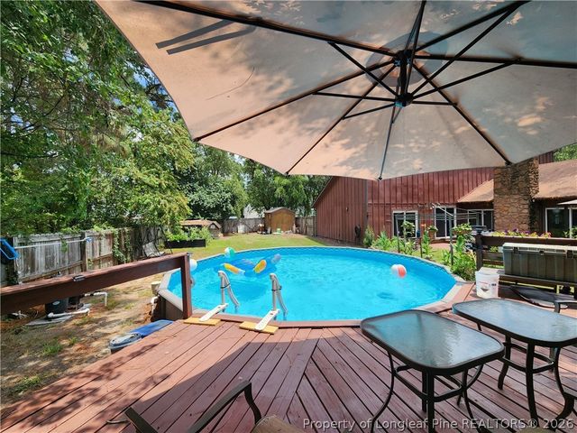 6804 Timbercroft Lane, Fayetteville, NC 28314