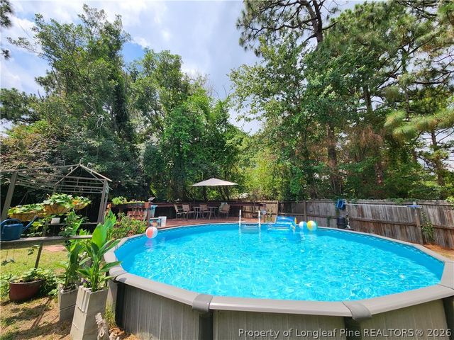 6804 Timbercroft Lane, Fayetteville, NC 28314