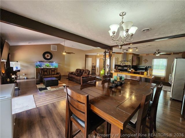 6804 Timbercroft Lane, Fayetteville, NC 28314