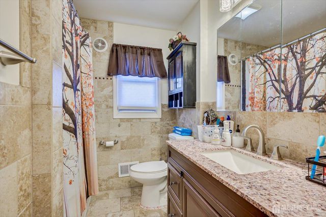 244 W Prescott Avenue W, Edison, NJ 08820