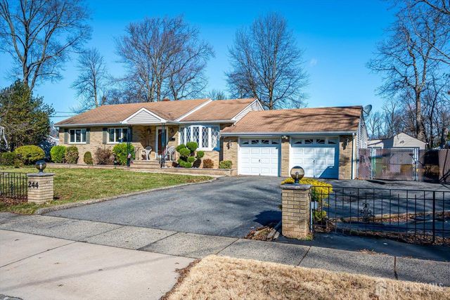 244 W Prescott Avenue W, Edison, NJ 08820