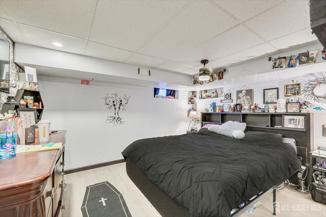 244 W Prescott Avenue W, Edison, NJ 08820