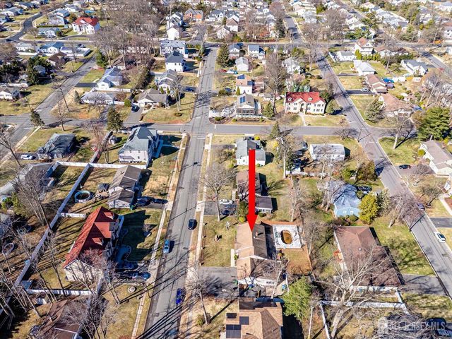 244 W Prescott Avenue W, Edison, NJ 08820