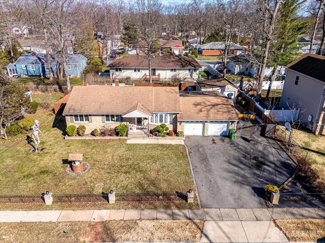 244 W Prescott Avenue W, Edison, NJ 08820
