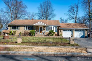 244 W Prescott Avenue W, Edison, NJ 08820