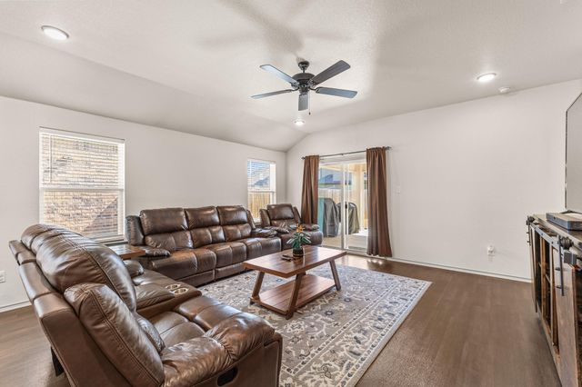 6607 Cassidy LN, Killeen, TX 76542