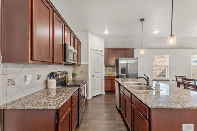 6607 Cassidy LN, Killeen, TX 76542