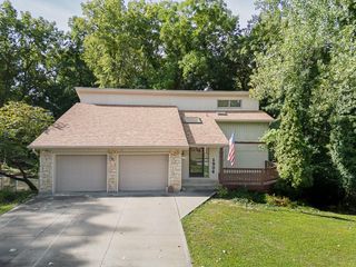 1904 NW 45th Terrace, Riverside, MO 64150