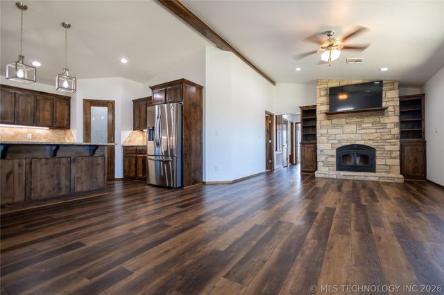 4555 Mayes, Sulphur, OK 73086