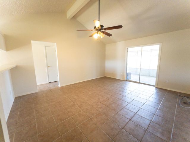 2907 Helmsley Drive, Pearland, TX 77584