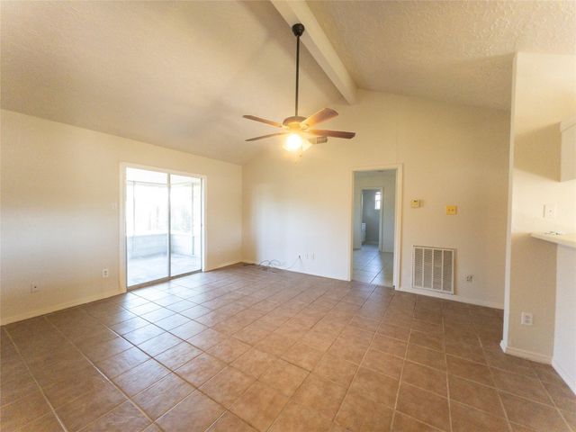 2907 Helmsley Drive, Pearland, TX 77584