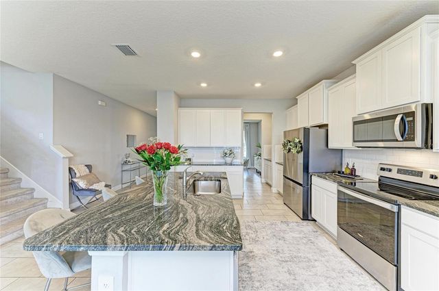 5238 GROVE MILL LOOP, Bradenton, FL 34211