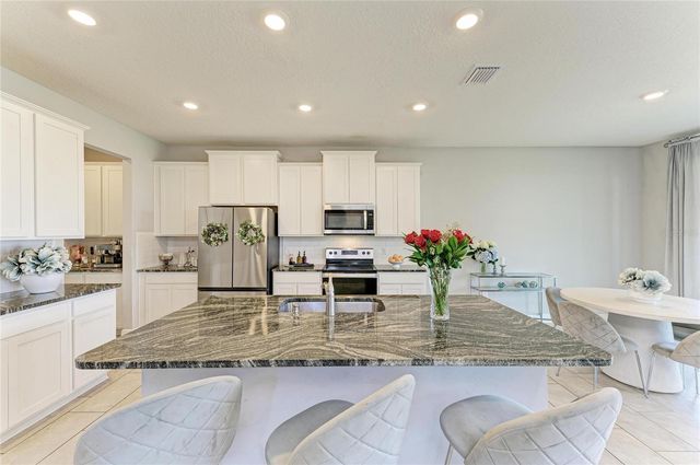 5238 GROVE MILL LOOP, Bradenton, FL 34211