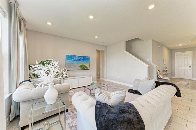 5238 GROVE MILL LOOP, Bradenton, FL 34211