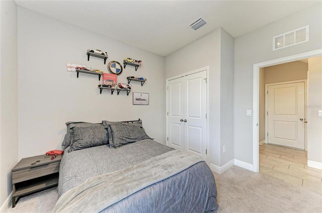 5238 GROVE MILL LOOP, Bradenton, FL 34211