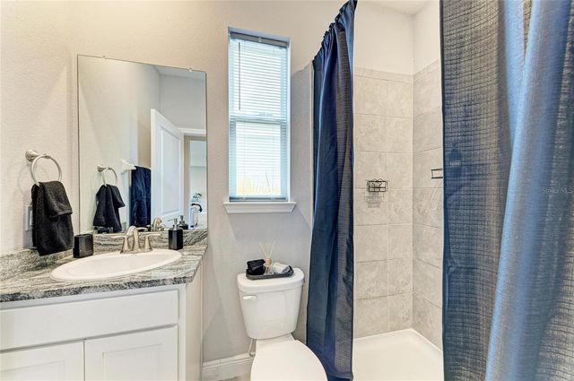 5238 GROVE MILL LOOP, Bradenton, FL 34211