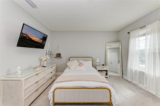 5238 GROVE MILL LOOP, Bradenton, FL 34211