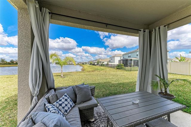 5238 GROVE MILL LOOP, Bradenton, FL 34211