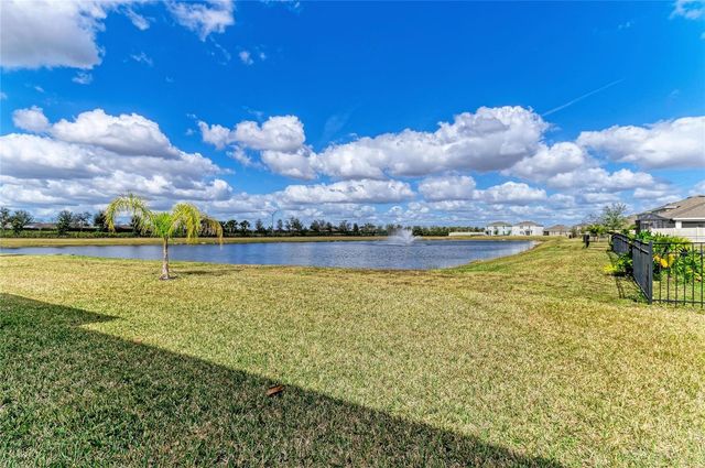 5238 GROVE MILL LOOP, Bradenton, FL 34211