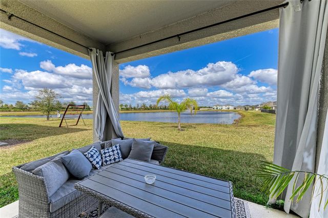 5238 GROVE MILL LOOP, Bradenton, FL 34211