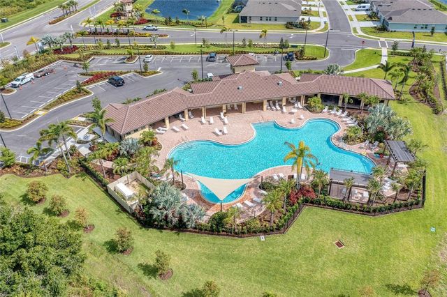 5238 GROVE MILL LOOP, Bradenton, FL 34211