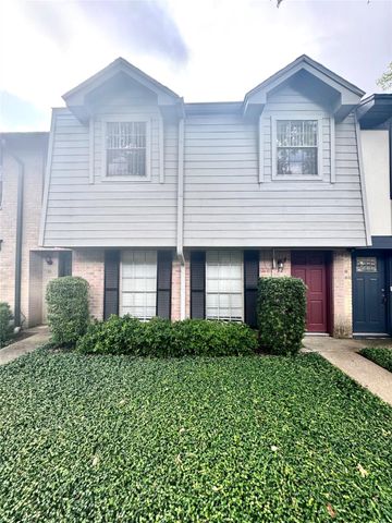10010 Knoboak Drive 32, Houston, TX 77080