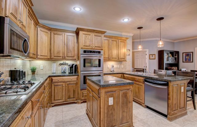 7 Wood Thrush Point, Little Rock, AR 72211