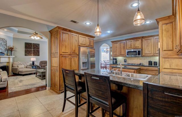 7 Wood Thrush Point, Little Rock, AR 72211