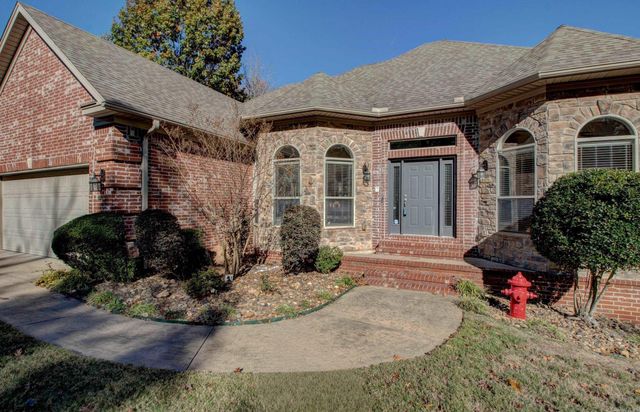 7 Wood Thrush Point, Little Rock, AR 72211