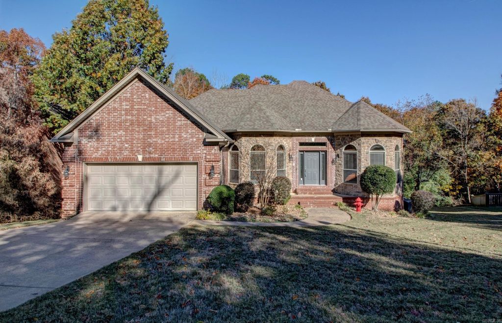 7 Wood Thrush Point, Little Rock, AR 72211