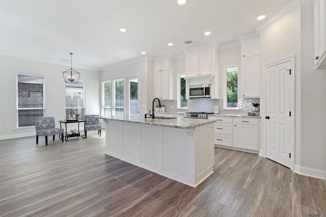 2959 Louis Marie Ave, Gonzales, LA 70737