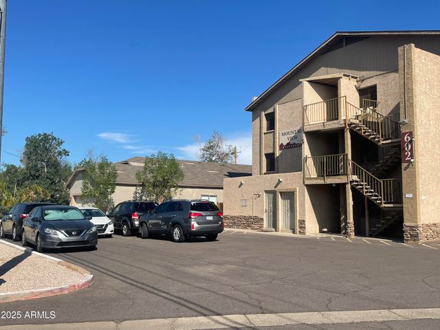 602 E TOWNLEY Avenue 206, Phoenix, AZ 85020