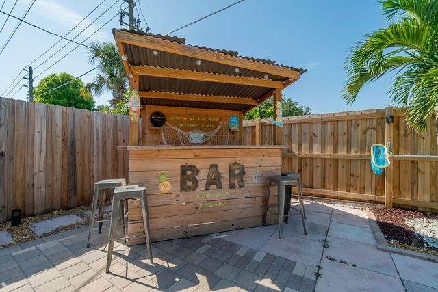 1416 W HARDEE Street, Lantana, FL 33462