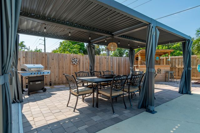 1416 W HARDEE Street, Lantana, FL 33462