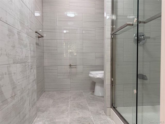 164 84 Ave, Jamaica Hills, NY 11432