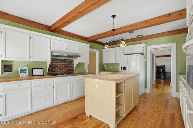 3330 Endsley Road, Brooksville, FL 34604