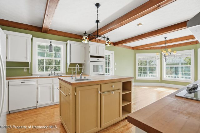 3330 Endsley Road, Brooksville, FL 34604