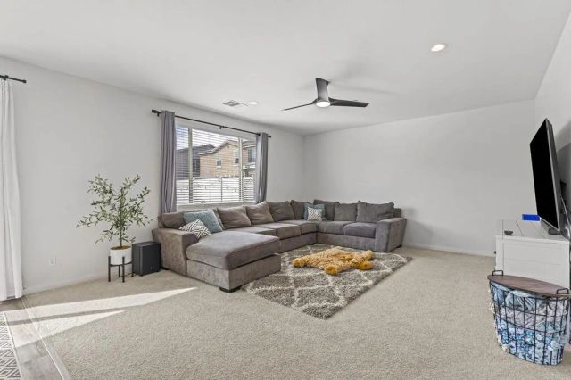 34105 Big Sur Drive, Murrieta, CA 92563