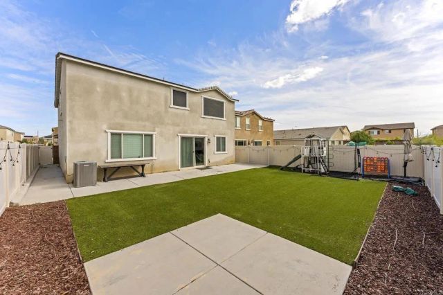 34105 Big Sur Drive, Murrieta, CA 92563