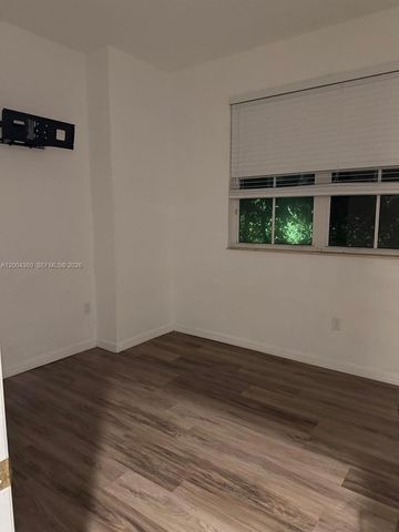 8999 NW 107th Ct 210-1, Doral, FL 33178